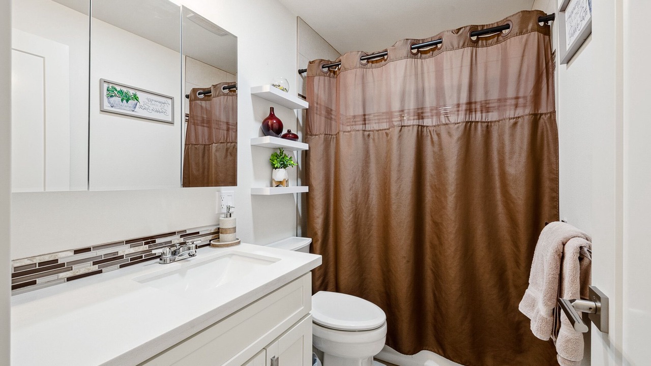 Photo of Bathroom in SeaTac