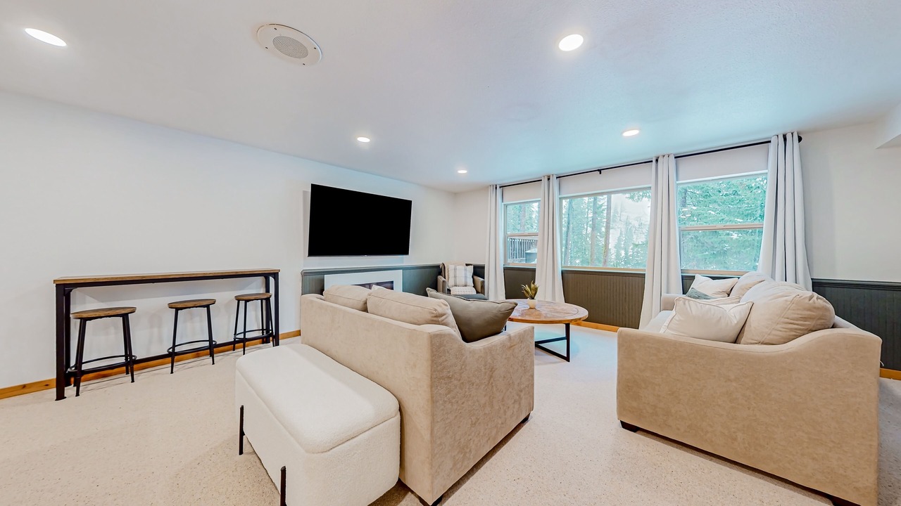 Photo of Livingroom in Cle Elum