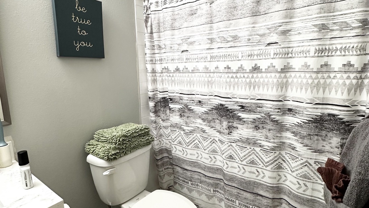 Photo of Bathroom in Central Tacoma