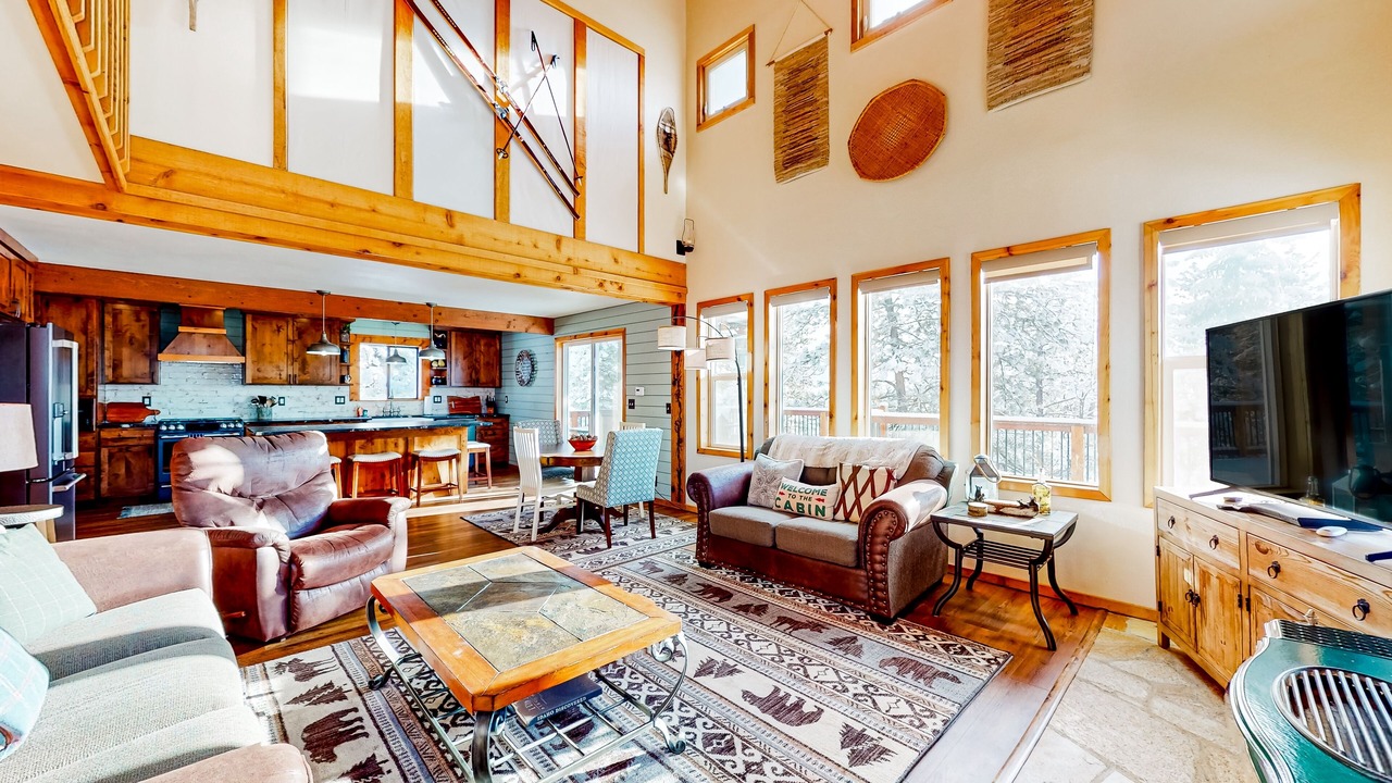 Photo of Livingroom in New Meadows