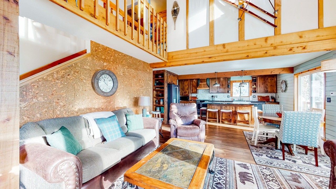 Photo of Livingroom in New Meadows