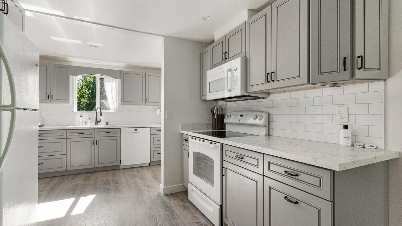 Photo of Kitchen in Mid-Beacon Hill