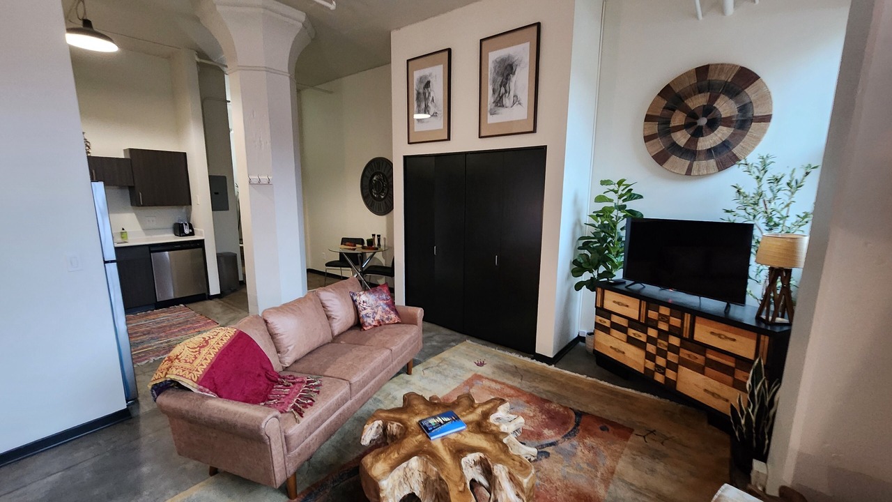 Photo of Livingroom in Pearl District