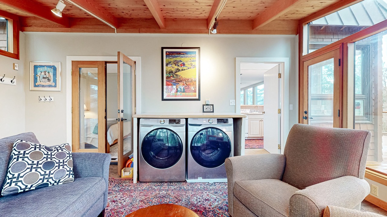 Photo of Livingroom in Cle Elum
