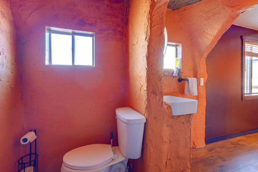 Photo of Bathroom in Shelley