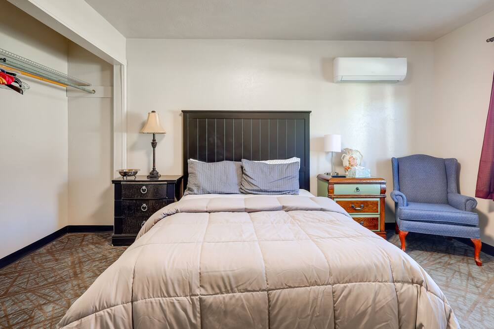 Photo of Bedroom in Shelley