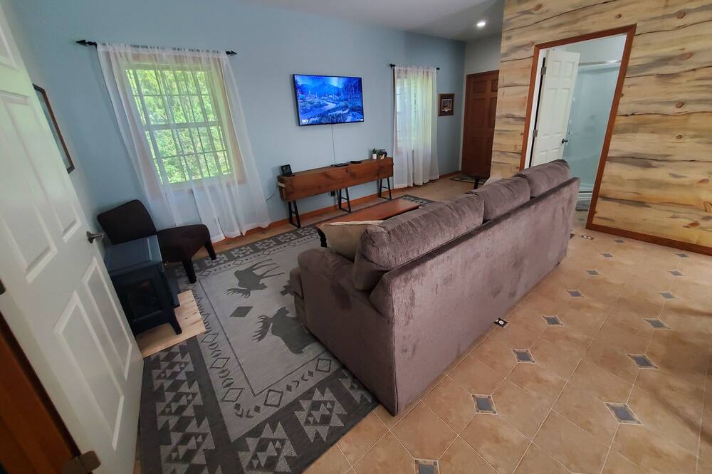 Photo of Livingroom in St. Maries