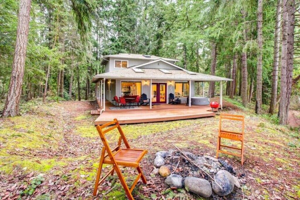 Photo of Outdoor in McKenna