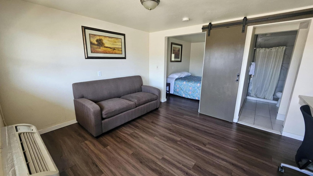 Photo of Bedroom in Lents