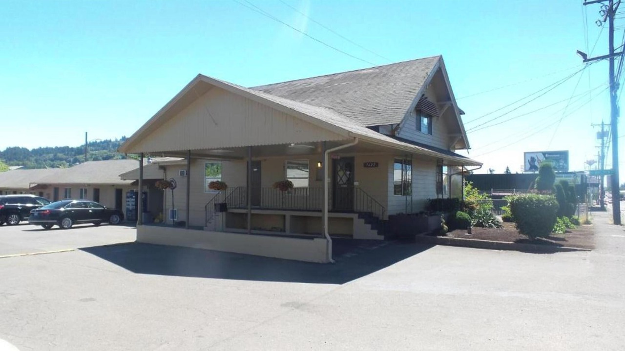 Photo of Outdoor in Lents