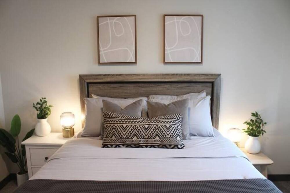 Photo of Bedroom in Coupeville