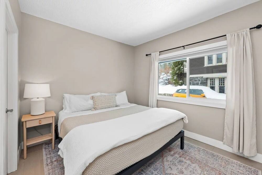 Photo of Bedroom in Manito