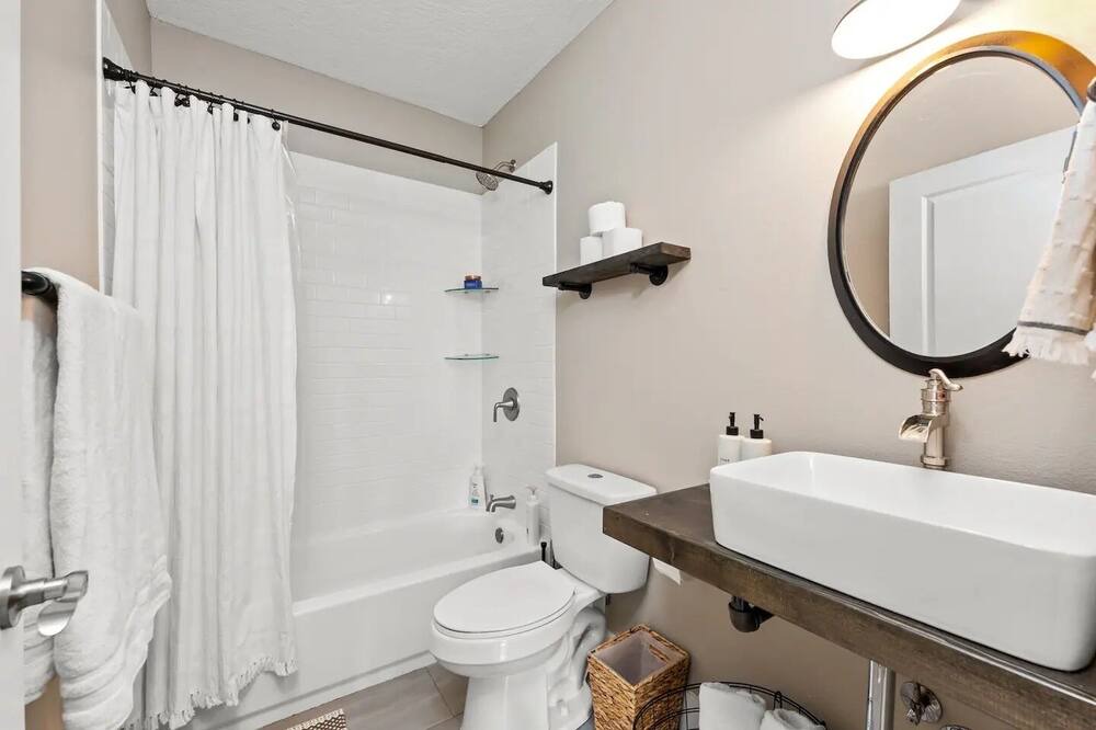 Photo of Bathroom in Manito
