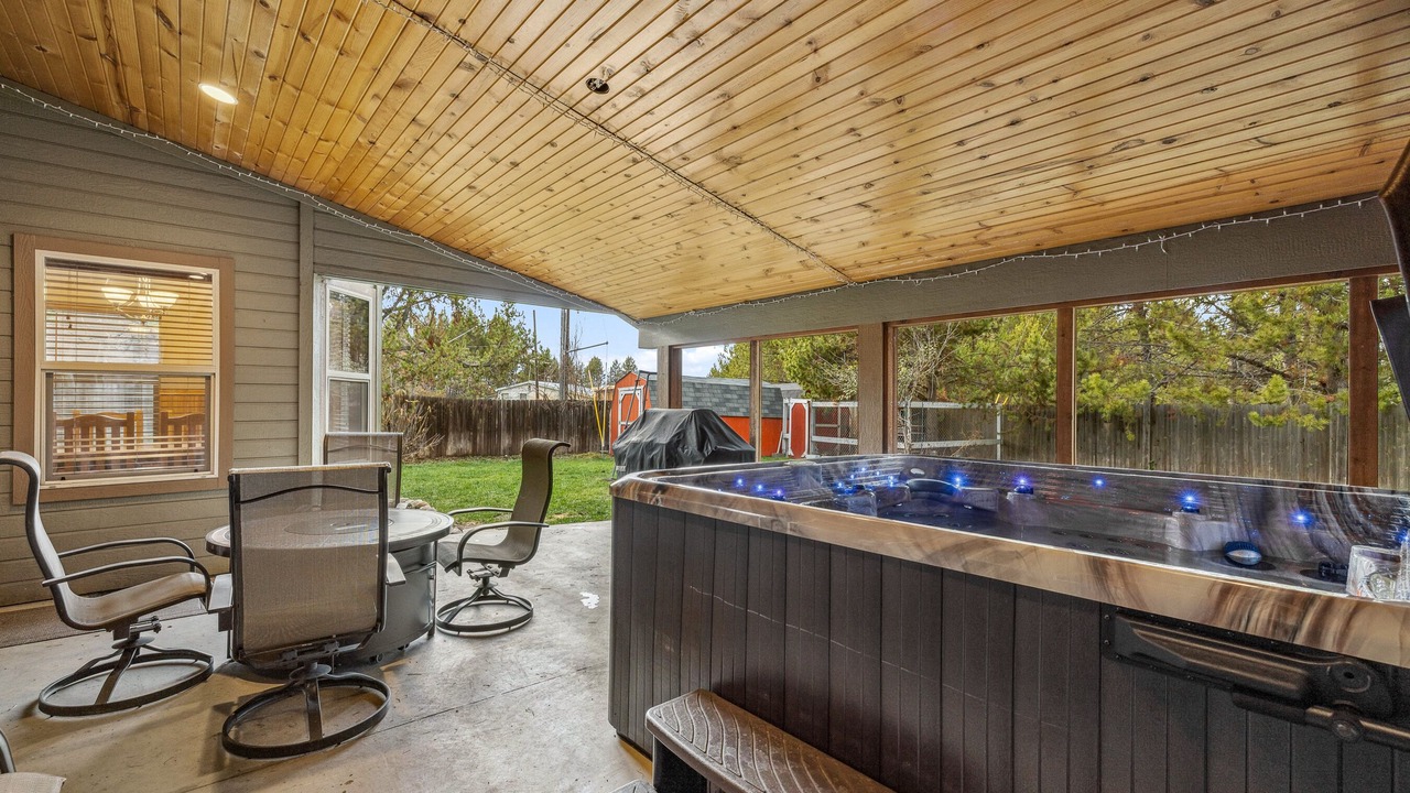 Photo of Outdoor in Donnelly