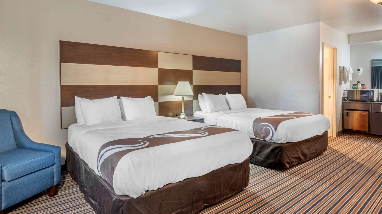 Photo of Bedroom in Roseburg