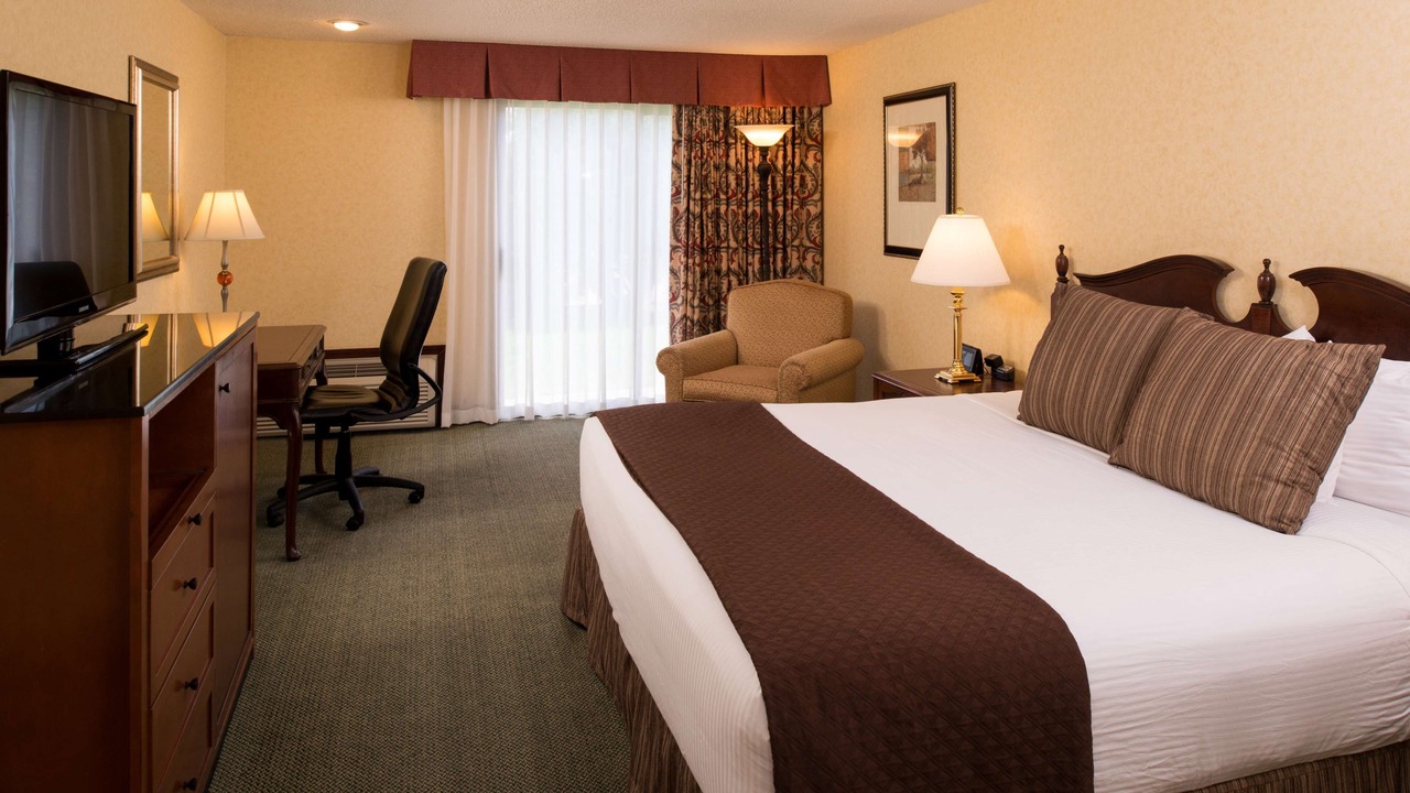 Photo of Bedroom in Brownstown