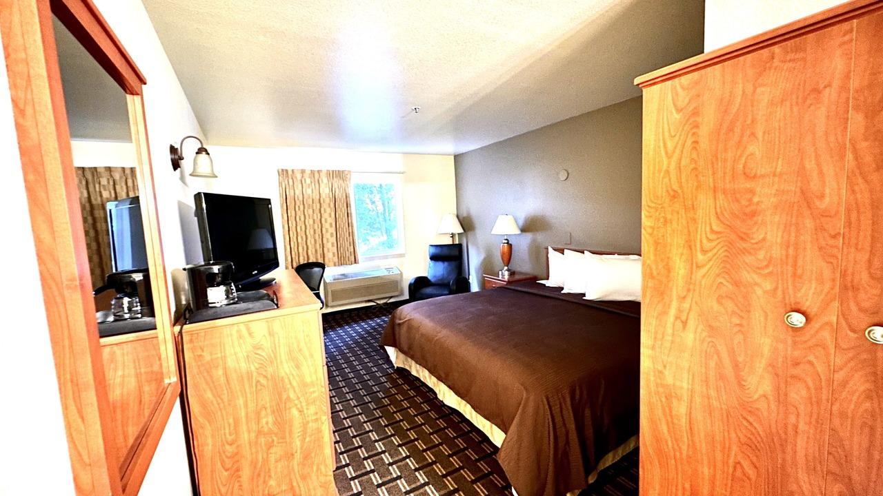 Photo of Bedroom in Kellogg
