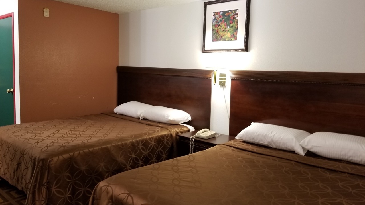 Photo of Bedroom in SeaTac