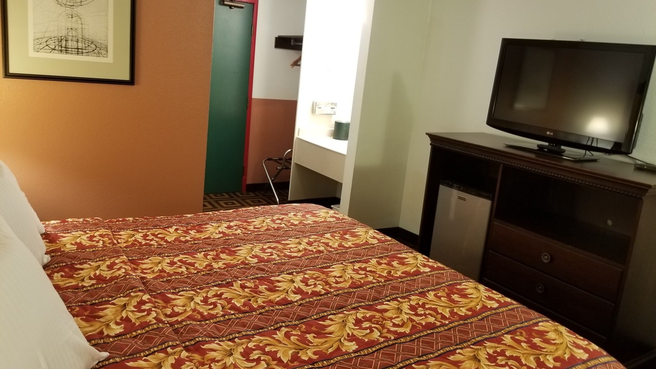 Photo of Bedroom in SeaTac