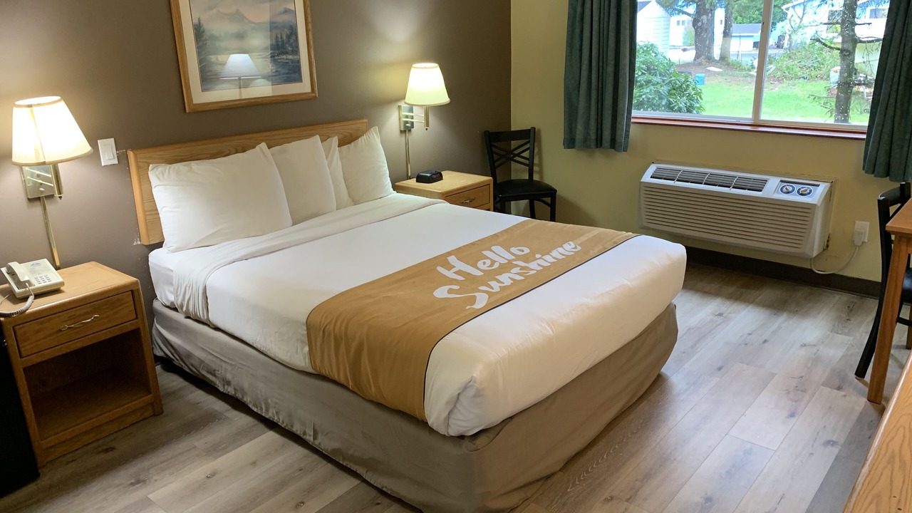 Photo of Bedroom in Ocean Shores