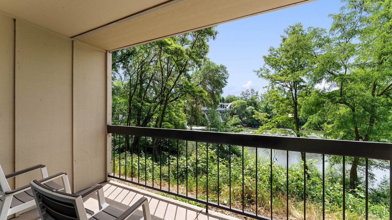Photo of Patio Balcony in Grants Pass