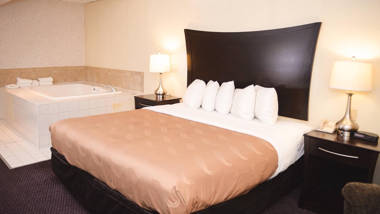 Photo of Bedroom in Ames