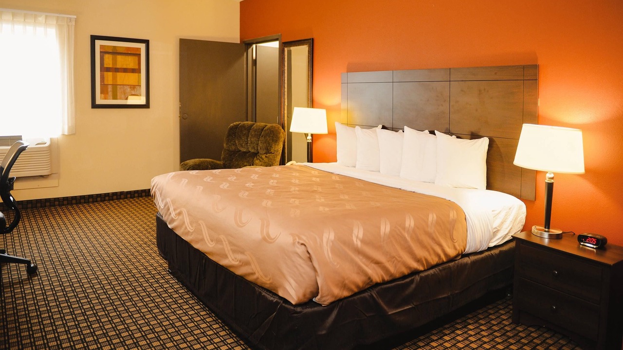 Photo of Bedroom in Ames