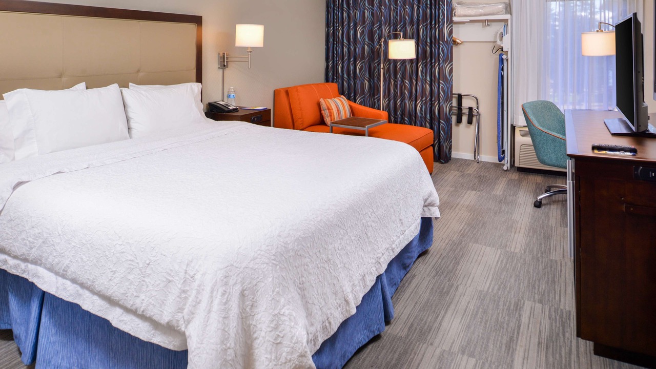 Photo of Bedroom in SeaTac