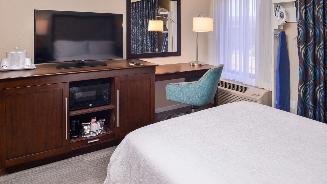 Photo of Bedroom in SeaTac