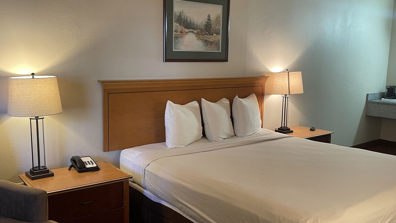 Photo of Bedroom in SeaTac