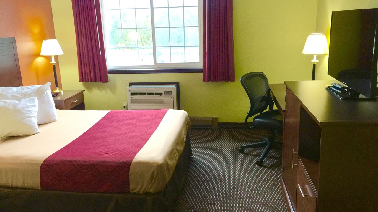 Photo of Bedroom in Corvallis
