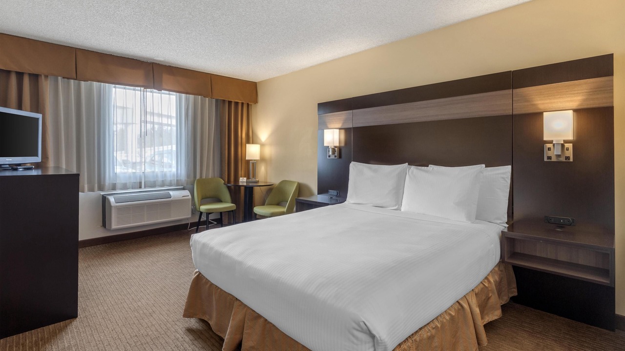 Photo of Bedroom in SeaTac
