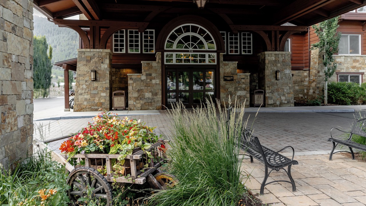 Photo of Outdoor in Jackson