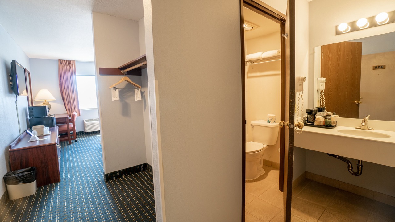 Photo of Bedroom in Tri-Cities