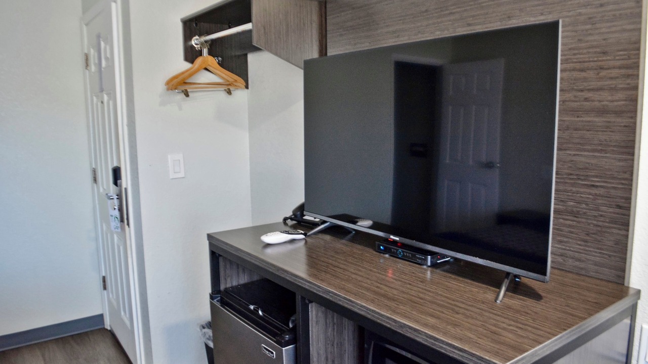 Photo of Bedroom in Downtown Klamath Falls