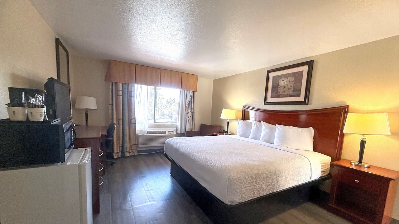 Photo of Bedroom in Downtown Klamath Falls