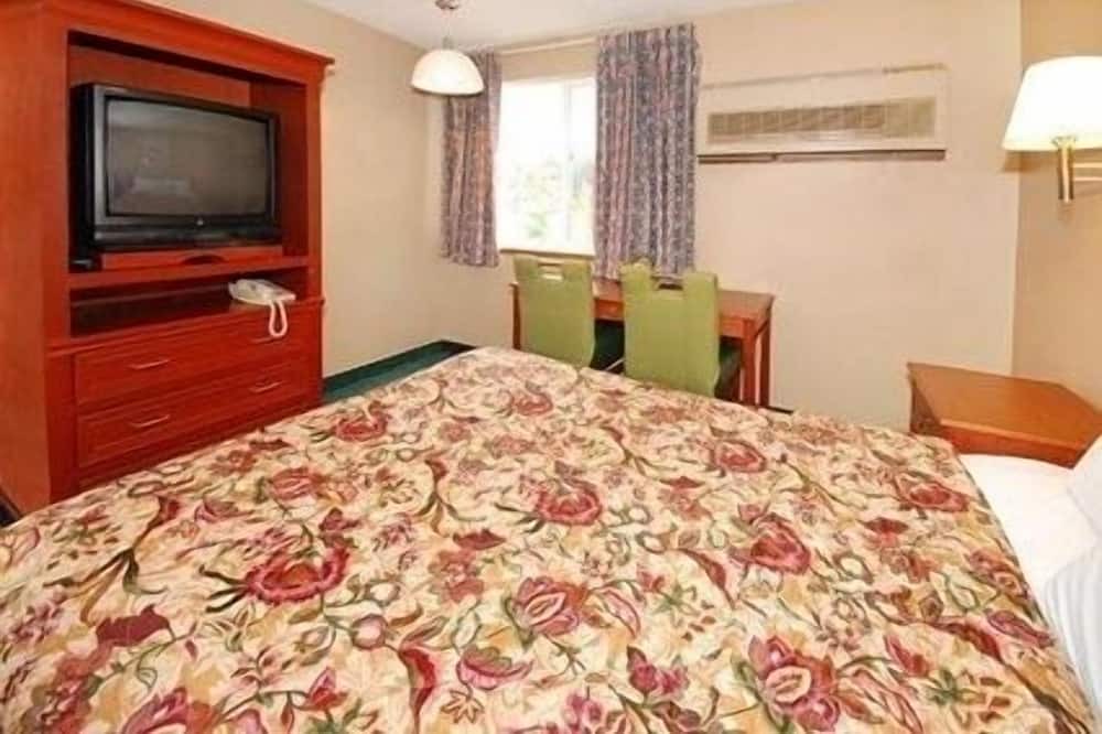 Photo of Bedroom in Tukwila