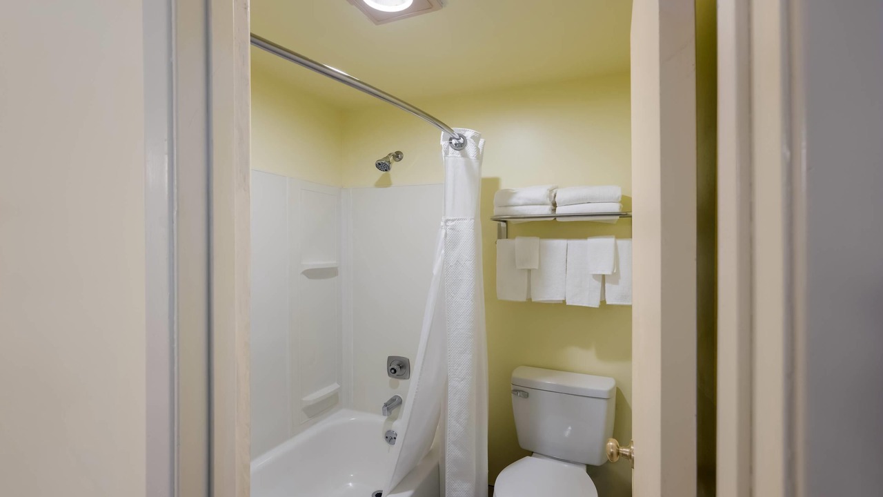 Photo of Bedroom in SeaTac