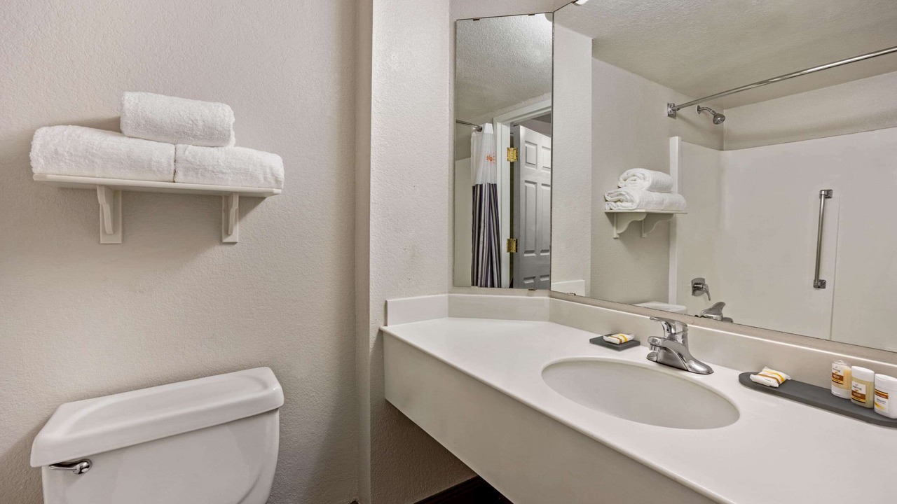 Photo of Bathroom in New Tacoma