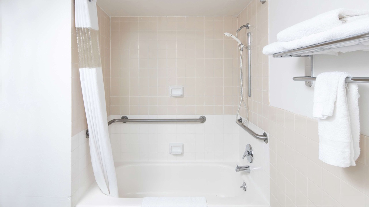 Photo of Bathroom in Ellensburg