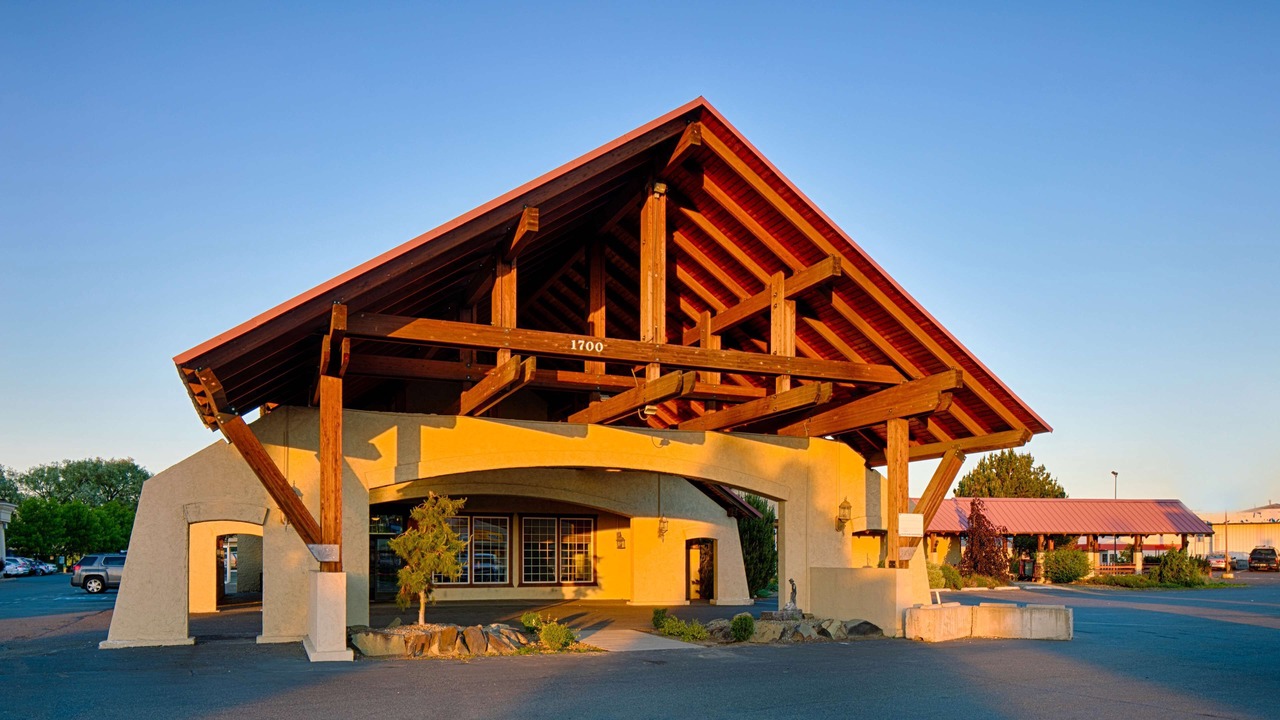 Photo of Buildings in Ellensburg