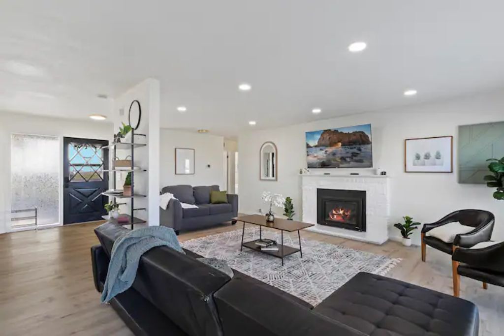 Photo of Livingroom in Filer