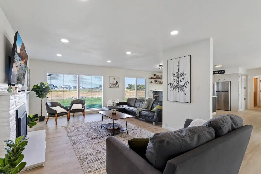 Photo of Livingroom in Filer