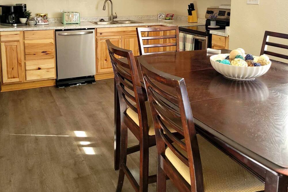 Photo of Kitchen in Roseburg