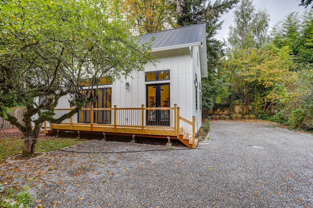 Photo of Outdoor in Inglewood-Finn Hill