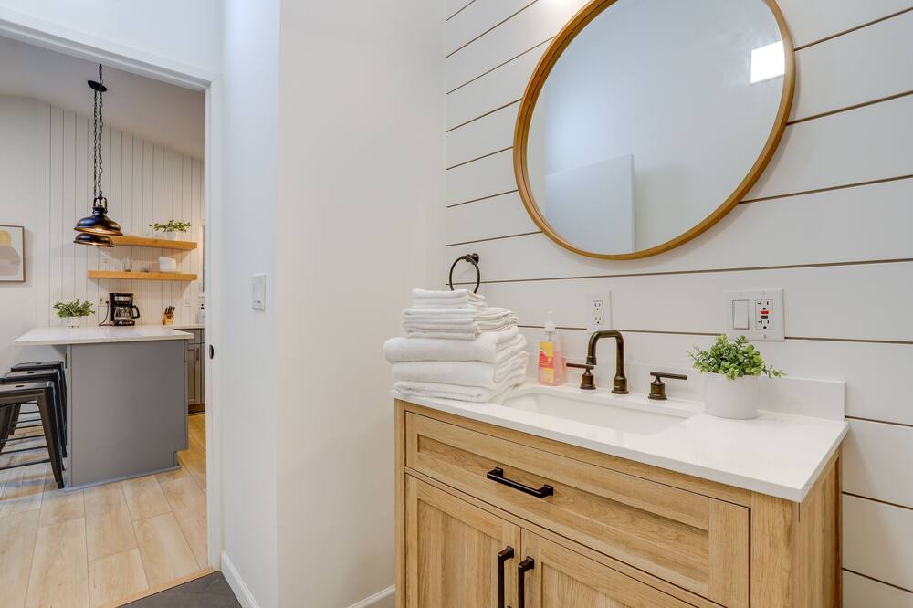 Photo of Bathroom in Inglewood-Finn Hill