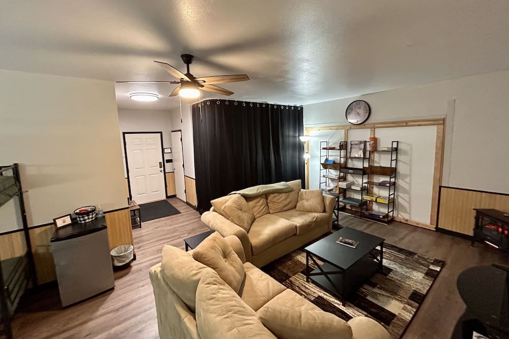 Photo of Livingroom in Hoodsport