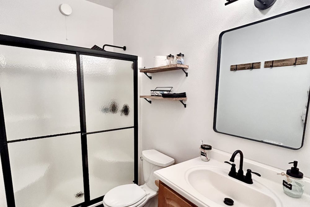 Photo of Bathroom in Hoodsport