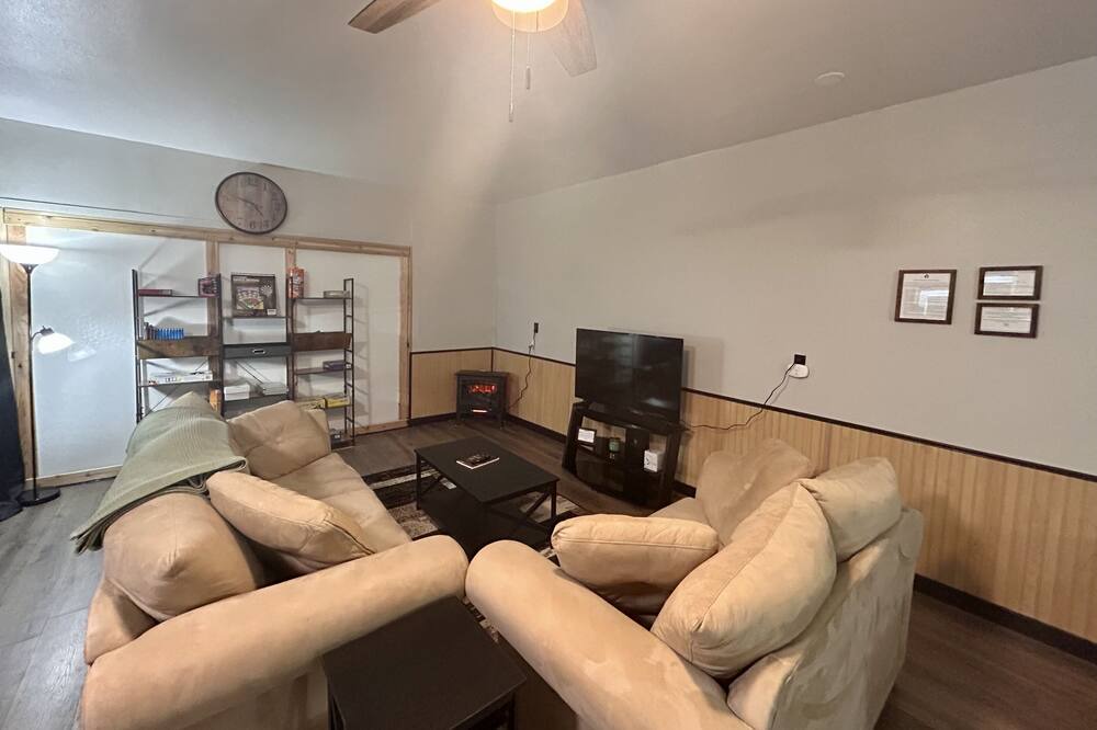 Photo of Livingroom in Hoodsport