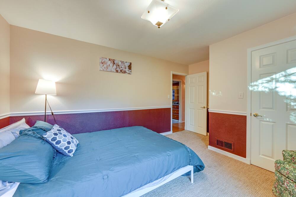 Photo of Bedroom in Puyallup